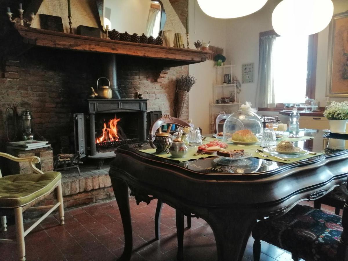 Corte Di Maggio B&B Country House Imola Exterior foto