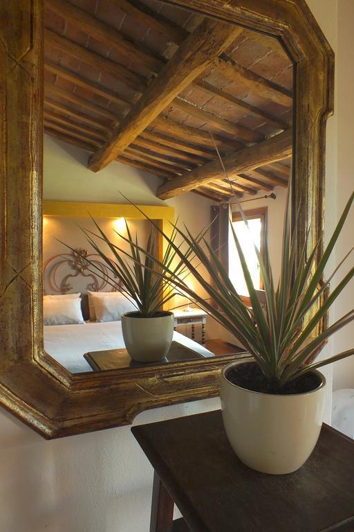 Corte Di Maggio B&B Country House Imola Quarto foto